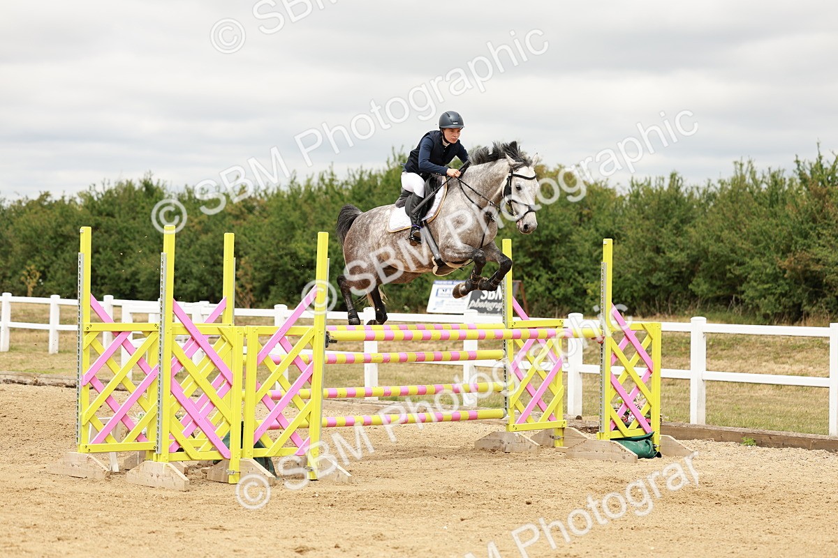 SBM_018057 - Class 21 - Senior Newcomers Championship 2d Rd