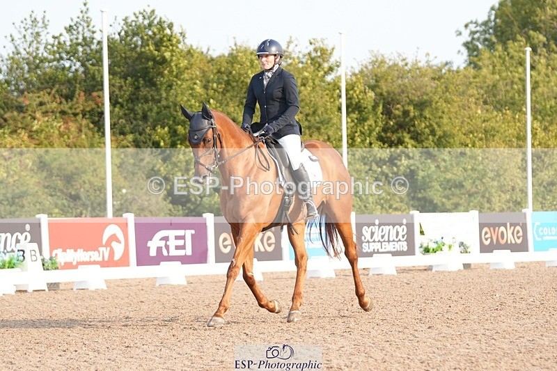 250817-083100-07261 - 142-Emma-Jane.BrownLord.in.Red