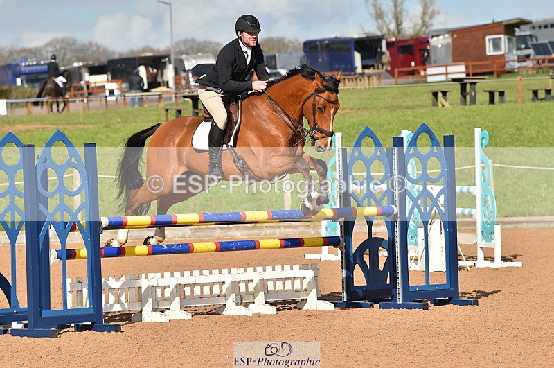 240306A-140026-01535 - Cls 4 Newcomers and 1.10m Open