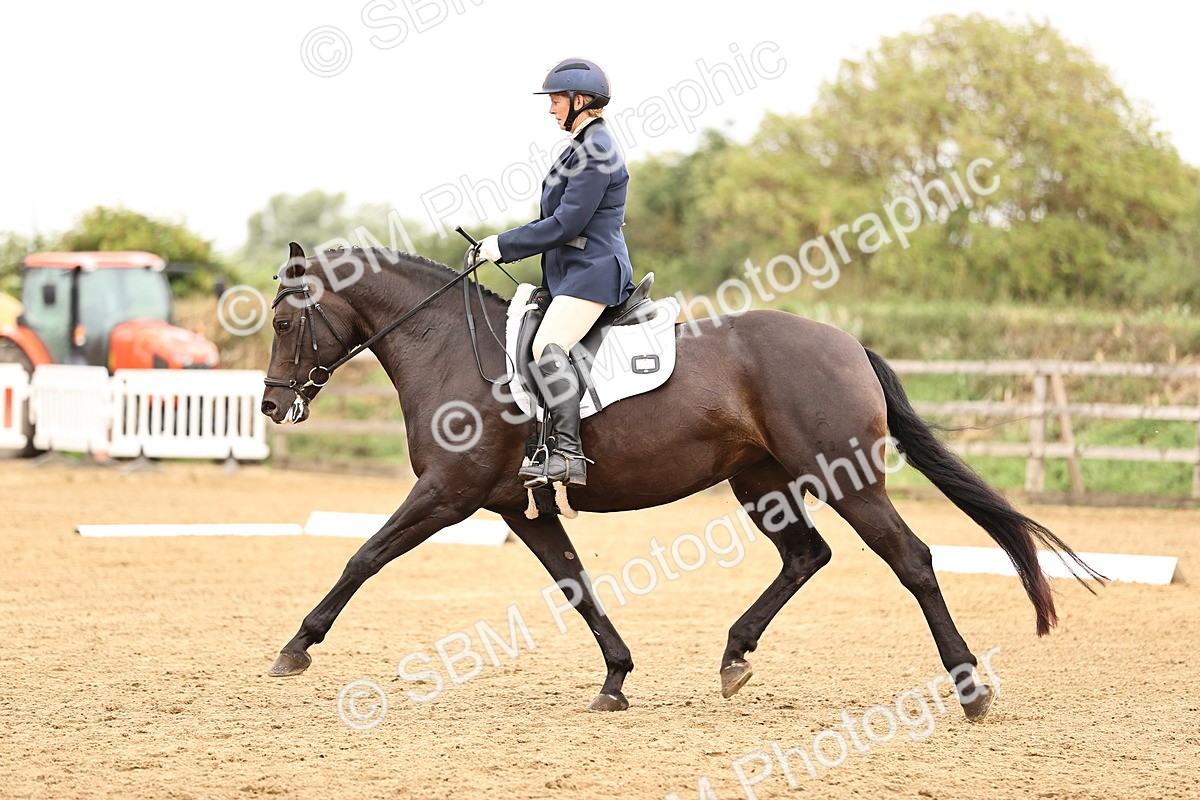 SBM_004110 - Class 7-10 - Novice 2-Elementary 2