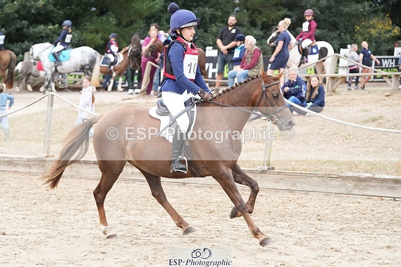 250820A-090609-01098 - Round 2, Start to 9.45 Break