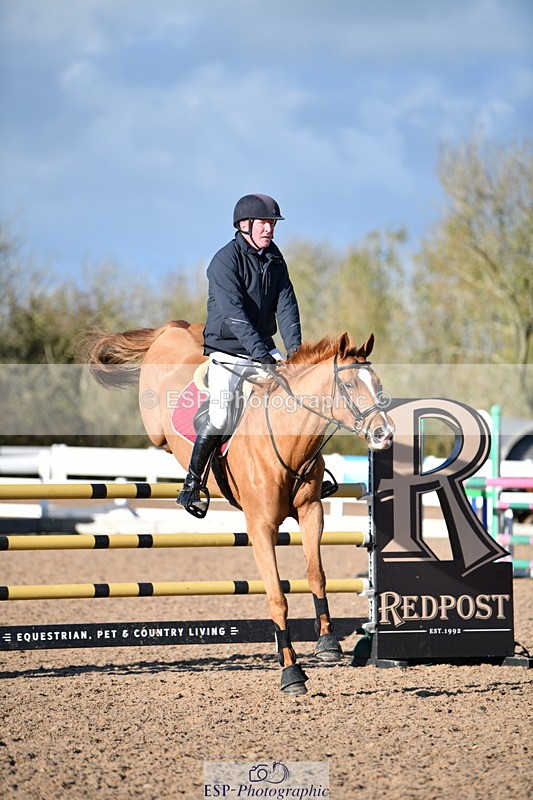 231110A-145320-00918 - Cls 6 Foxhunter & 1.20m Open