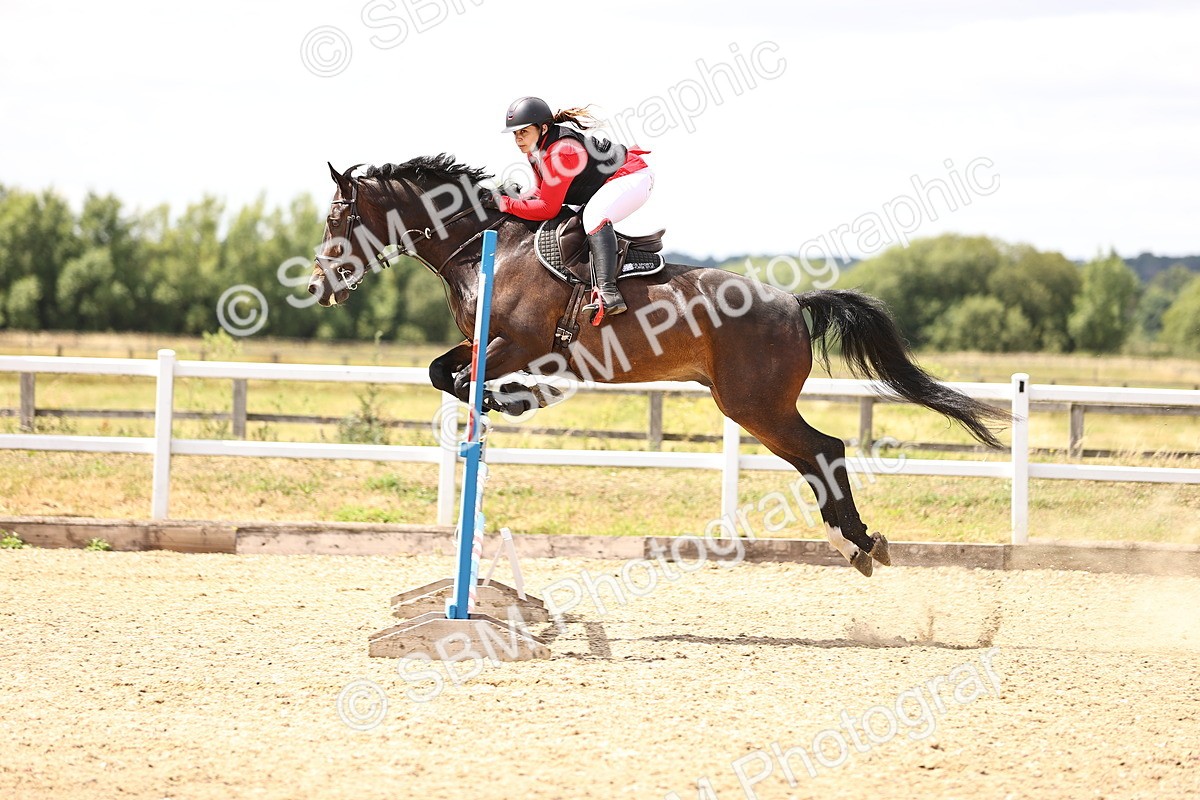 SBM_000951 - Class 5 - 1.05m Amateur Championship Qualifier