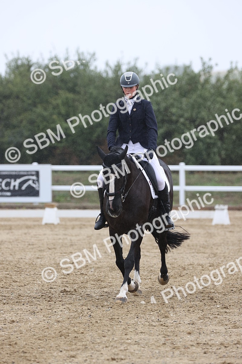 SBM_004408 - Class 9 - Novice 3 Champs