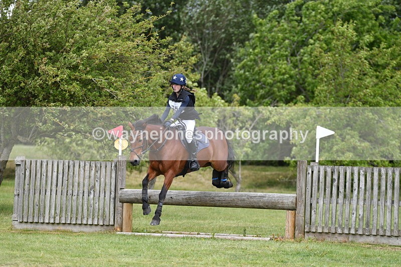 WJ5_3384 - Class 5 80cm Pairs