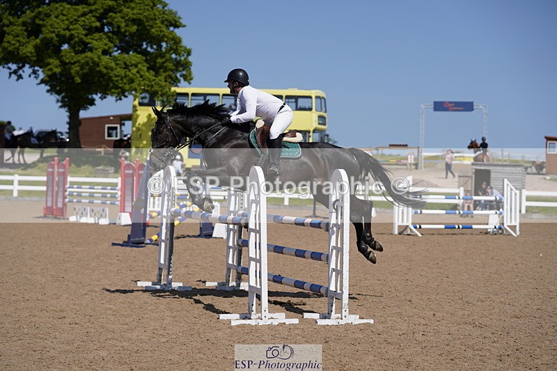 230527A-153912-05198 - Cls 24 1.10m Amateur Quali