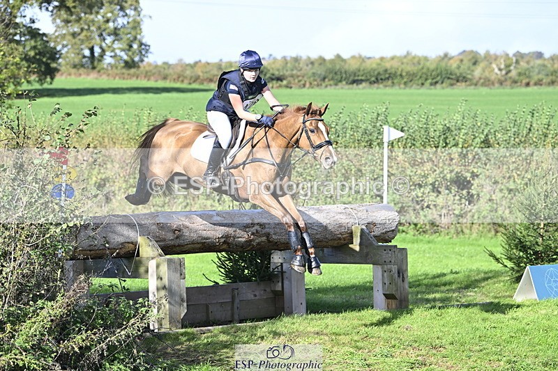 251024A-122451-08980 - B-128-Holly.Law