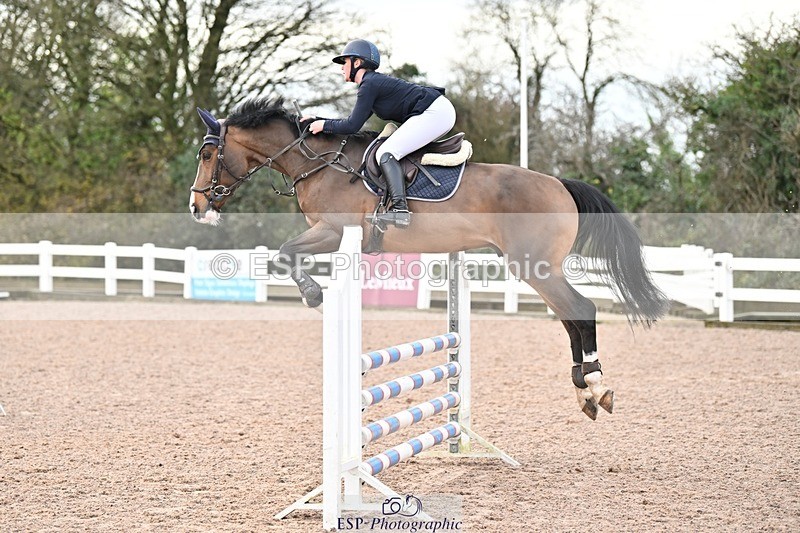 241206-094159-00058 - Cls 2 British Novice and 90cm Open