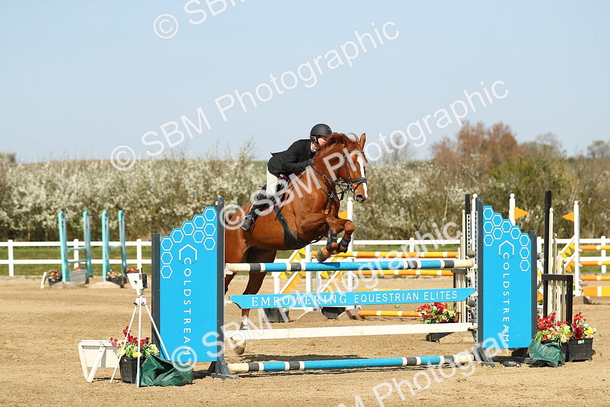 SBM_002886 - Class 11 - Senior Foxhunter - 1.20m