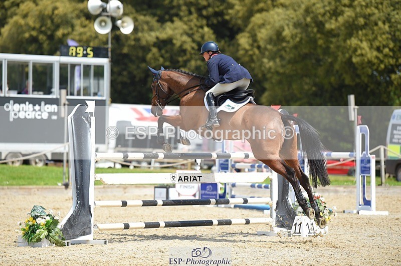 230528-122852-15715 - 324-DRUMGIVEN_MR_CHARISMA-Jeanette_Brakewell-SUNTrotUp+SJ