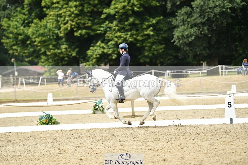 250718A-120810-01347 - 062-Emma.Lomas-Hillgarth.Bombay.Saphire