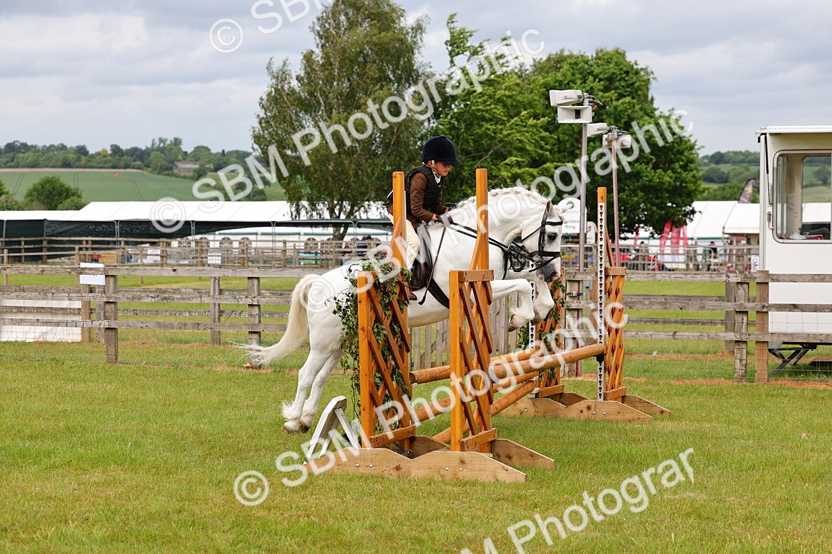SBM_09522 - Class 44-45 - LIHS BSPS Open Nursery and Cradle Stakes