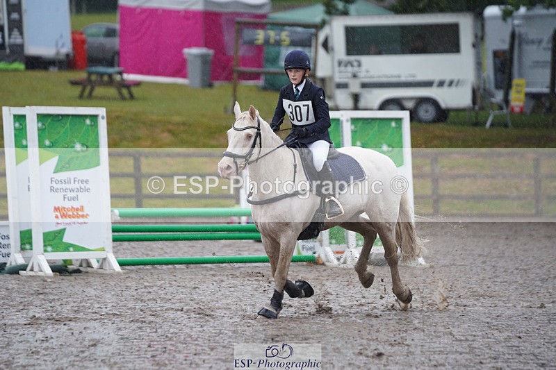 240824X-083006-20257 - 70cm Round 1 8.30 to 9.30