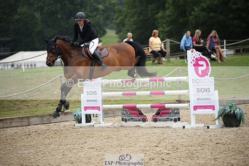 230708-120307-13609 - Cls 26 Newcomers & 1.10m Open