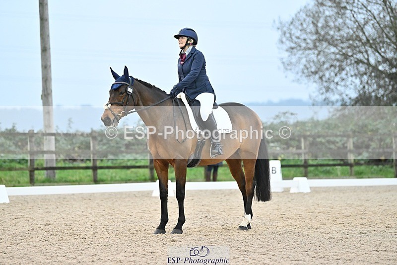 241103-155700-03279 - Novice 1 - 14.44 to 16.08