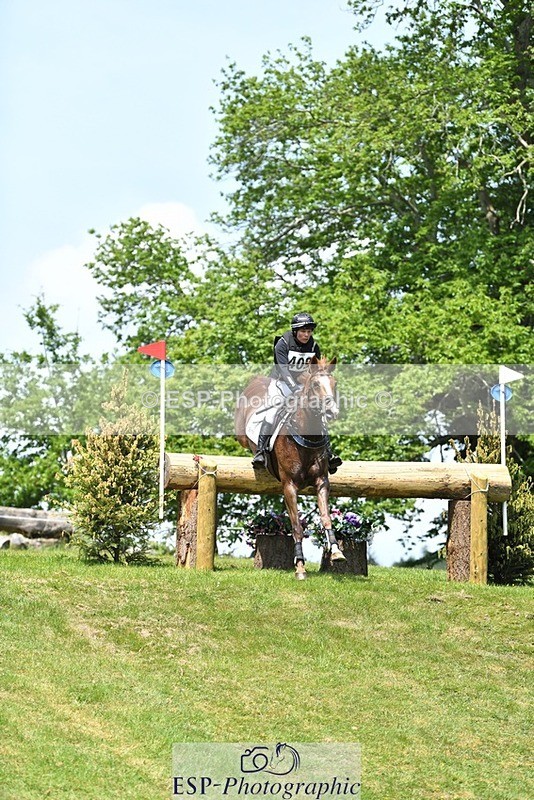 230528-131712-17045 - 409-HENTON_FIRST_LADY-Bundy_Philpott-XC