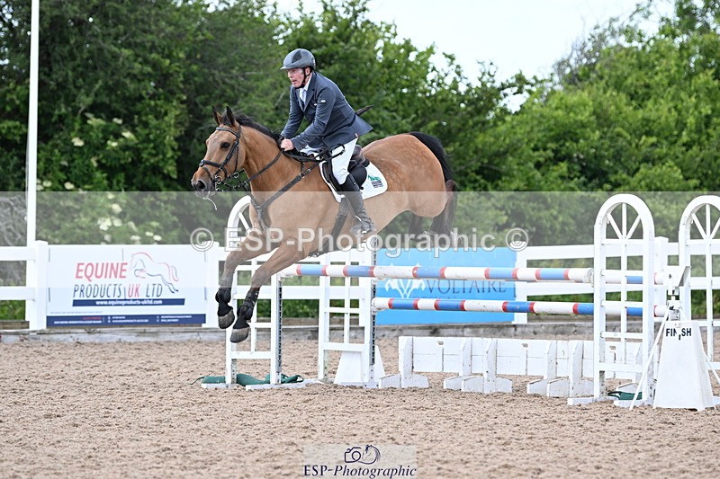 240619A-145022-00783 - Cls 4 Snr Newcomers and 1.10m Open