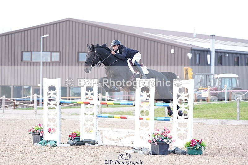 241004A-164600-02857 - Fri 05 Nat 1.30m & 1.40m Open