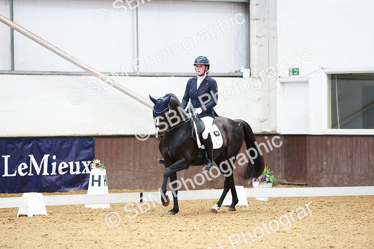 SBM_003933 - Class 1 - M5