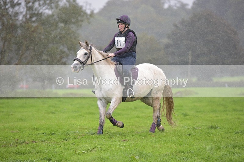 RAY_9412 - Class 1: 65cm: Ski Jump