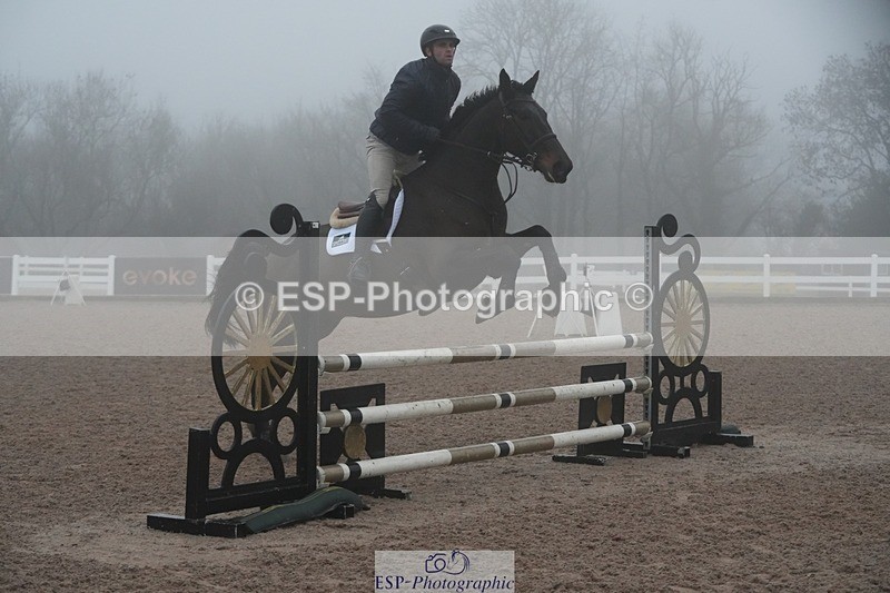 251207-100424-01602 - Cls 16 Blue Chip Winter Qualifier and 90cm