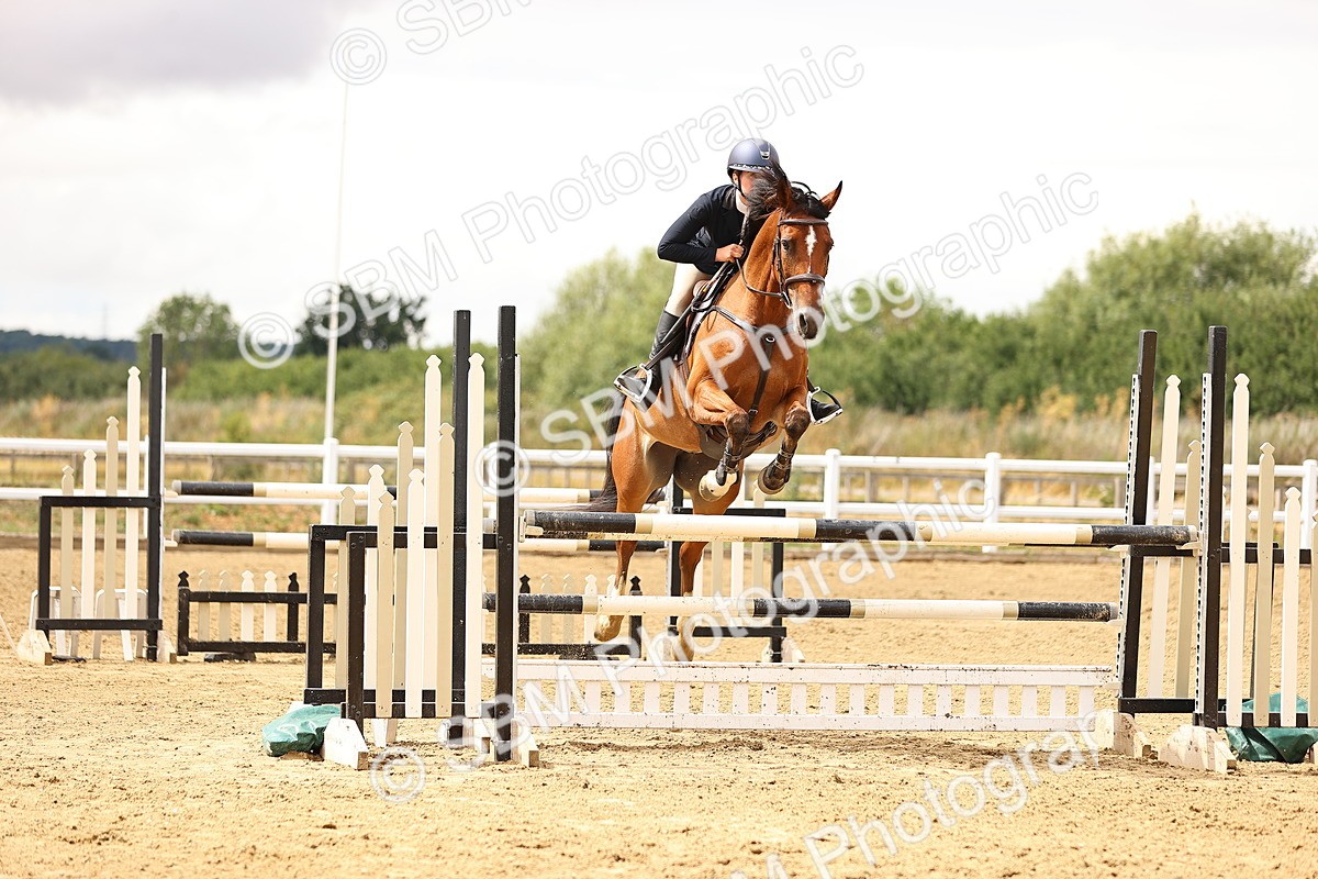 SBM_026846 - Class 13 - Senior Newcomers - 1.10m