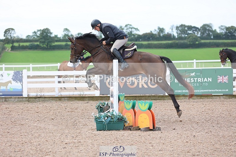 250913-101411-06013 - Cls 21 Snr British Novice and 90cm Open