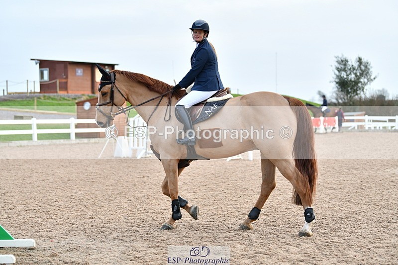 240124A-151838-00937 - Cls 6 National 1.30m & 1.40m