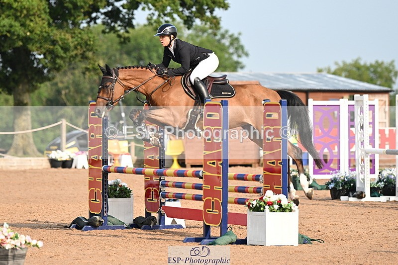 240801A-085511-00886 - Cls 1 British Novice and 90cm Open