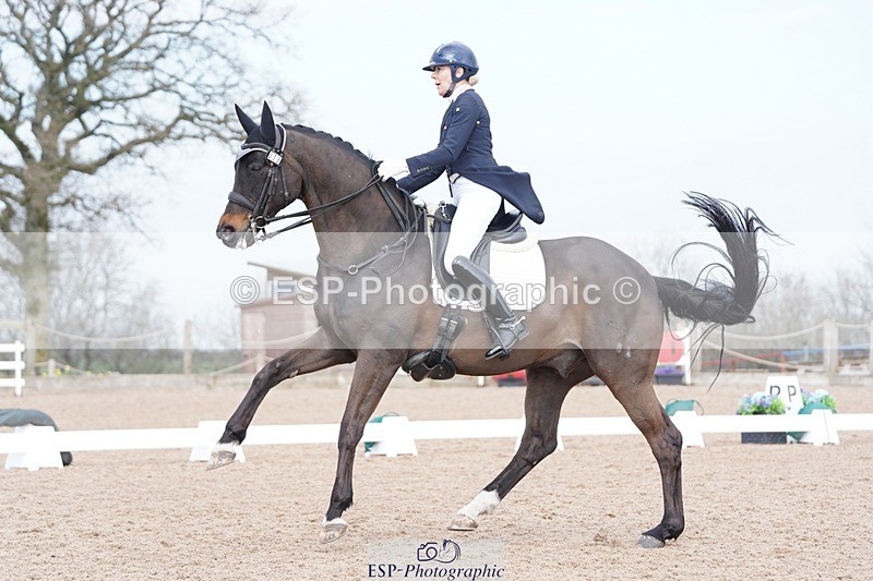 250403-104412-00783 - 018-Louise.Davison-Quamperfect