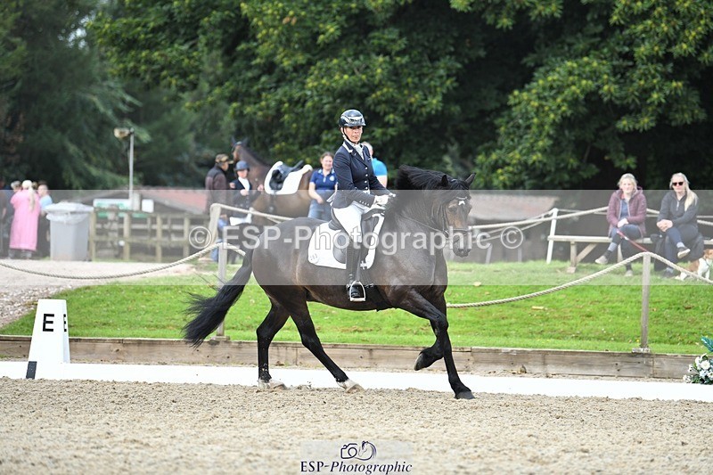 230812-105454-03498 - Cls 6 Novice Silver 10.30 to 11.55 break