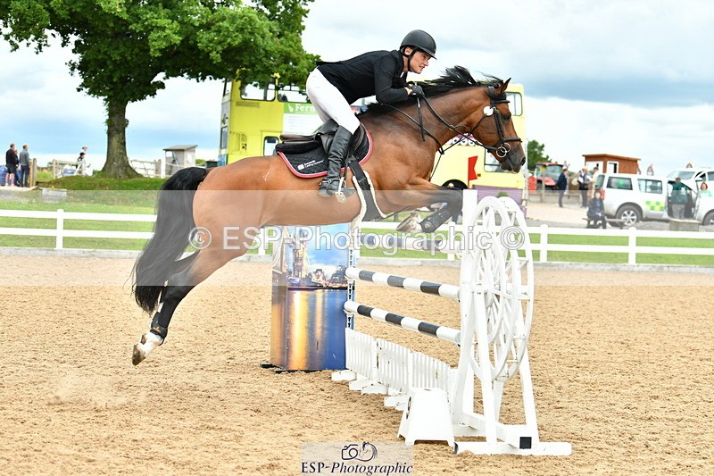 230721A-144134-07048 - Cls 22, 1 Star Gold 1.30m