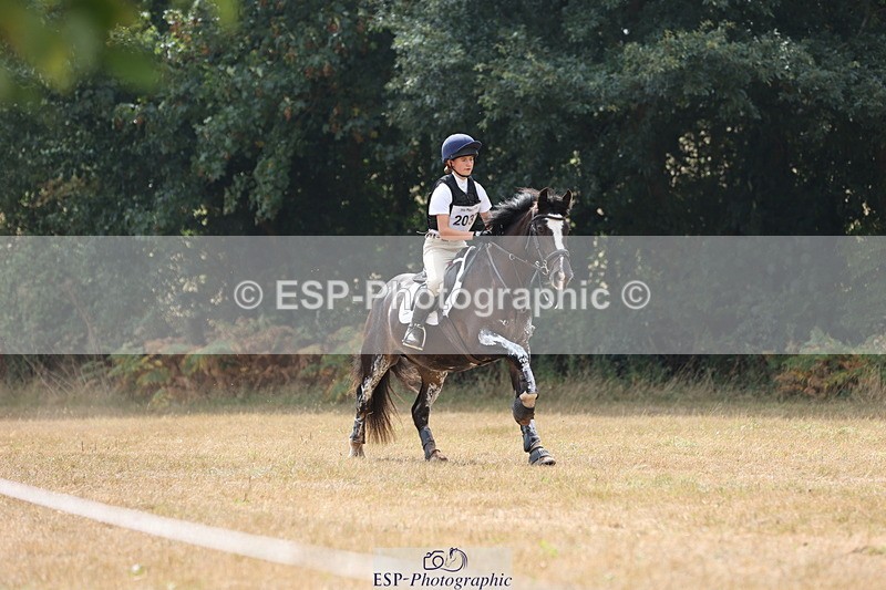 250824A-130527-36913 - 2032-Isla.Squire-Catherines.Girl