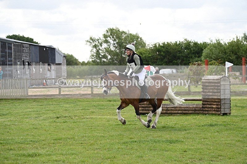 WJ6_2332 - Class 2 40cm