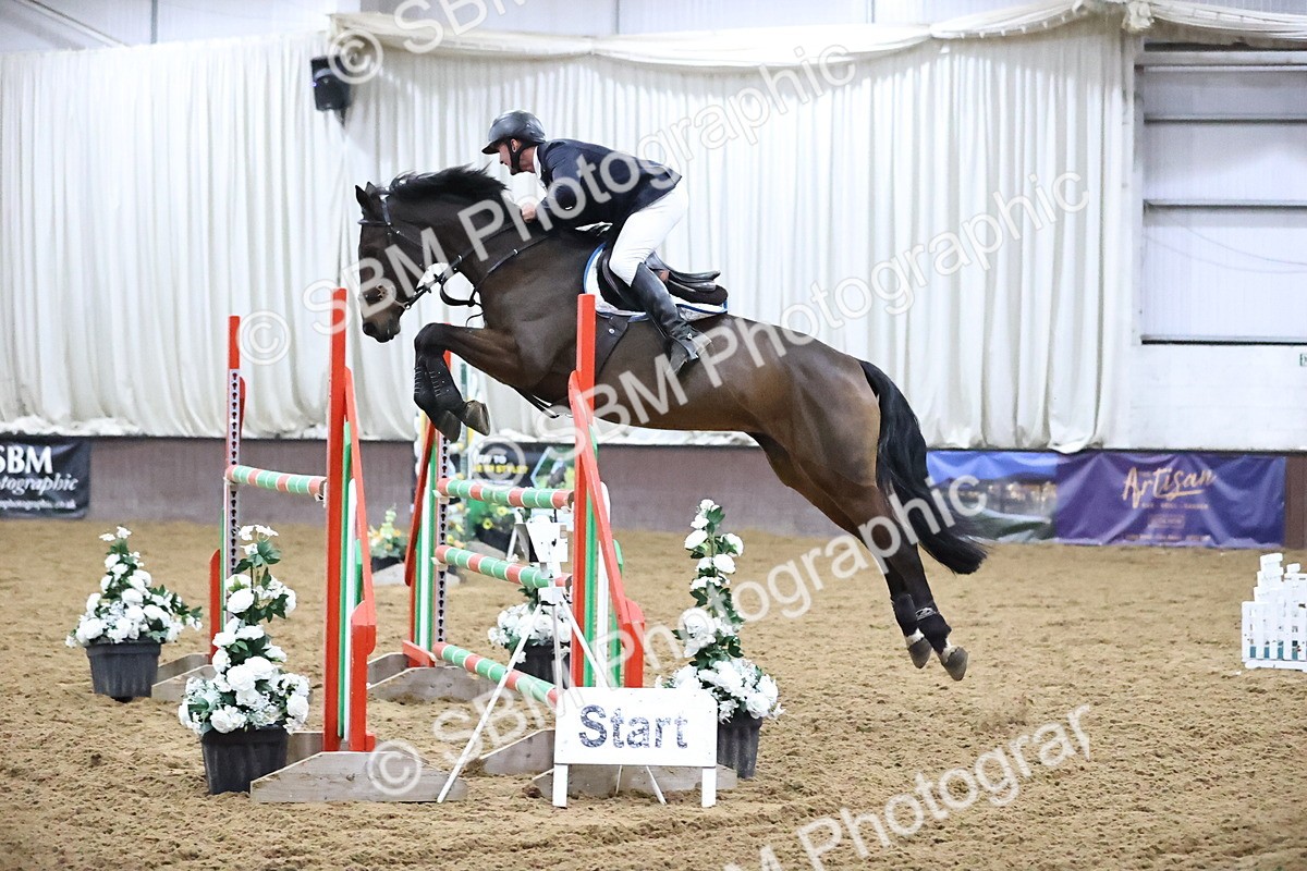 SBM_008415 - Class 21 - Senior Foxhunter 1.20m