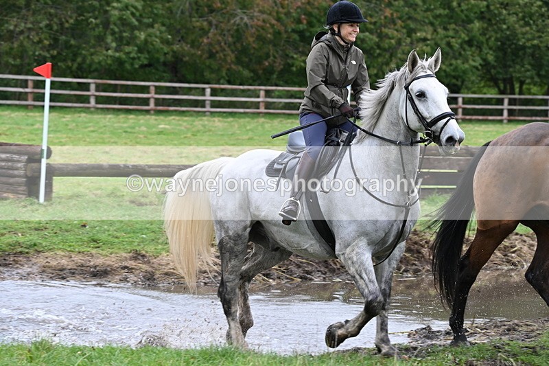 WJ6_6558 - Time at Photographer 12:41 to 13:05