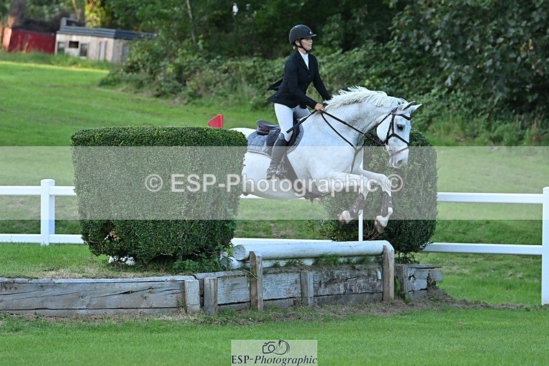 230909-184415-08098 - Cls 14 Snr 1m Derby