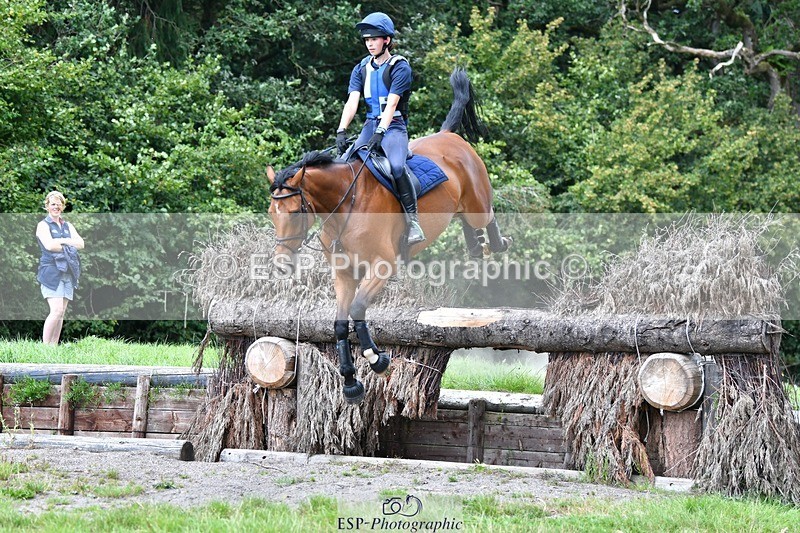 230817-133543-02933 - Abbie's 1st Group - XC