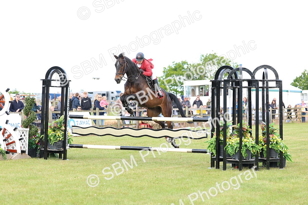 SBM_13470 - Class 206 - Senior Newcomers - 1.10m Open