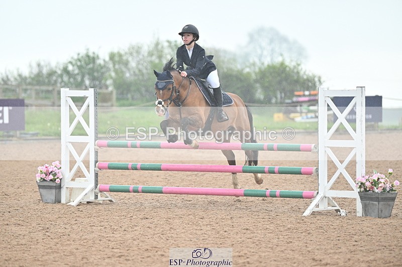 240505A-111642-04806 - Cls 3  Pony Discovery & 90cm Open