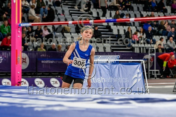 AgeInd25SUN-914676 - Field Female