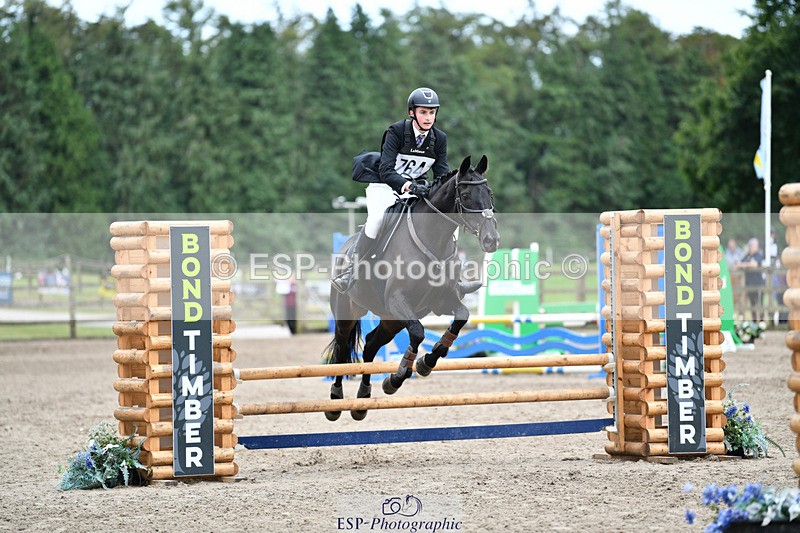 240825X-143527-35720 - 80cm SJ 14.00 to 15.55