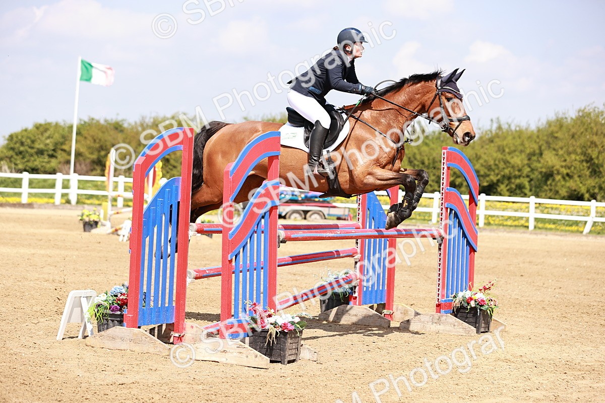  - Class 23 - Senior 1.05m