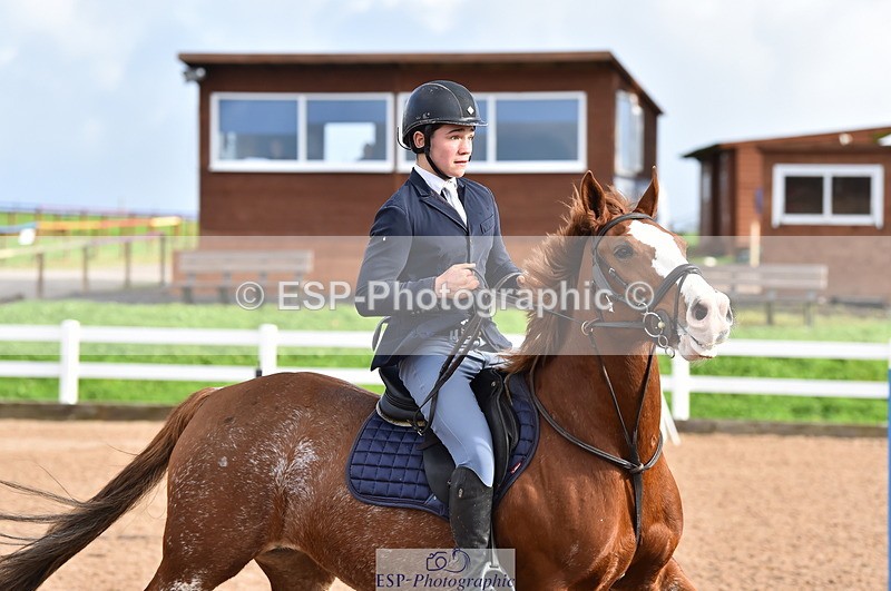 231029A-122006-03272 - Pony Foxhunter & 1.10m Open