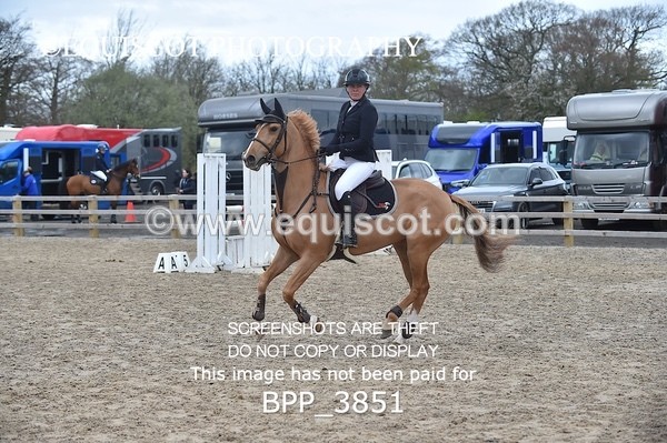 BPP_3851 - CLASS 4 Senior Newcomers/ 1.10m Open