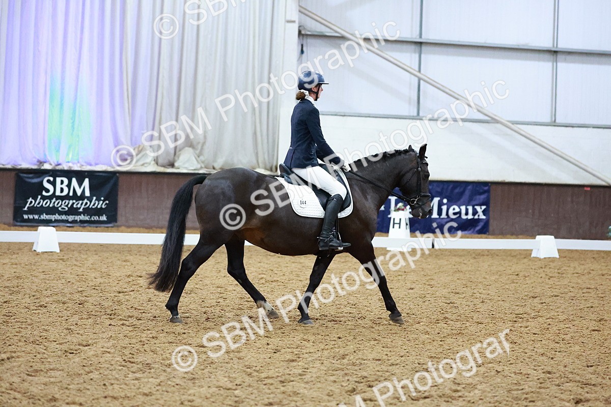 SBM_004478 - Class 12 - E2 Championship - 14.50-15.53