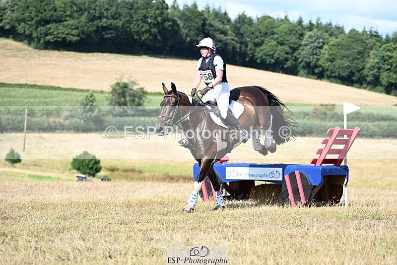 250803A-163049-17004 - Q-758-Caroline.Hutchens-CLOGORROWS.SOCKY