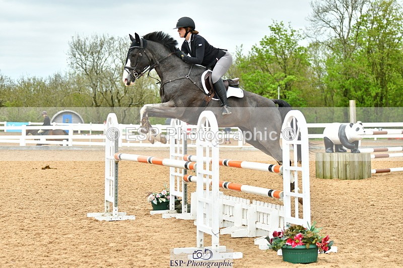 230507A-132324-08115 - Cls 43 1.05m Amateur Quali