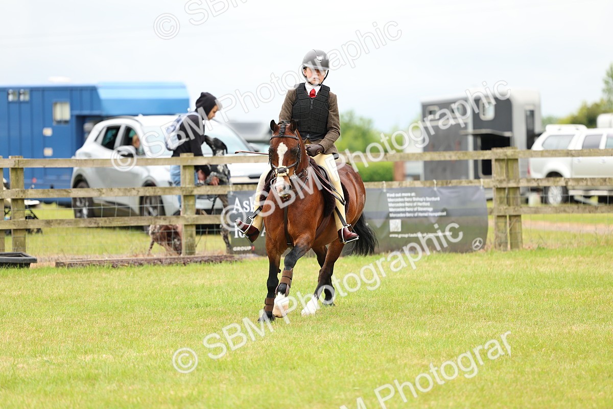SBM_10307 - Class 44-45 - LIHS BSPS Open Nursery and Cradle Stakes
