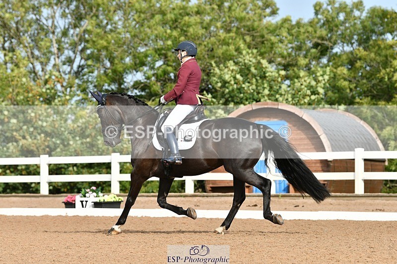 250906-094921-00459 - 039-Claire.RandallUndeclared